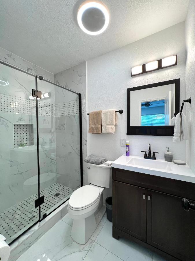 Hostal Beach Vacation Mode Bradenton Exterior foto